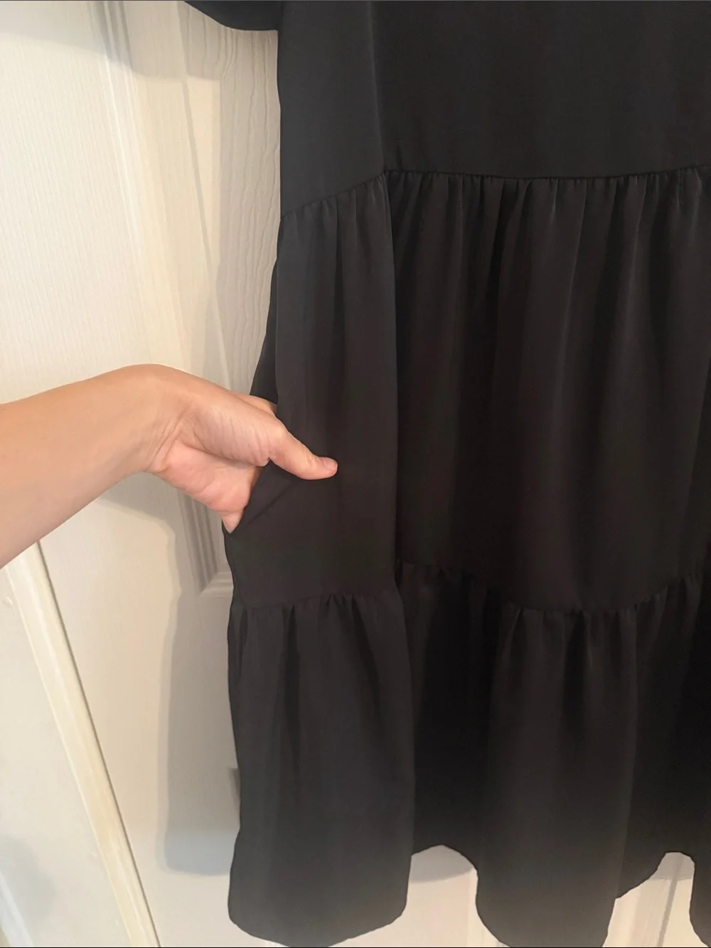 JADE by Melody Tam Black Tiered Mini Dress Sz Small Fully Line with Pockets